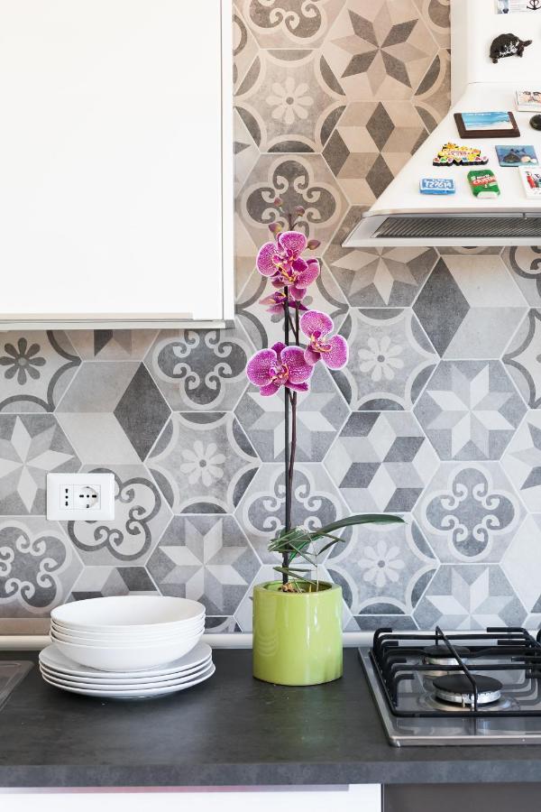 Galeria Home Apartments Anguillara Sabazia Zewnętrze zdjęcie